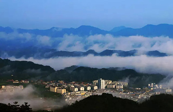 江西宜春市明月山温泉风景名胜区温汤镇